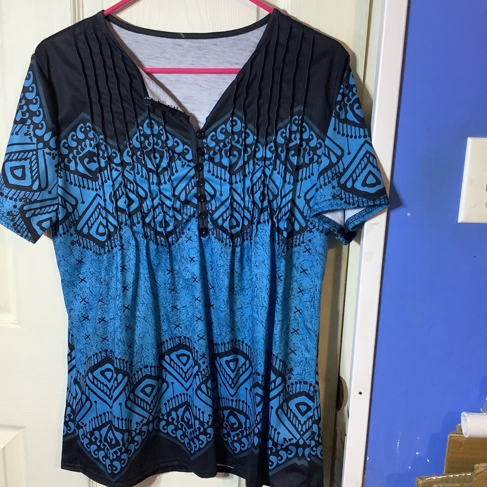 Women’s Short sleeve pleated Henley casual summer v-neck tunic top size L